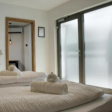 Апарт-отель Myquartier Digital Self Check In Инсбрук